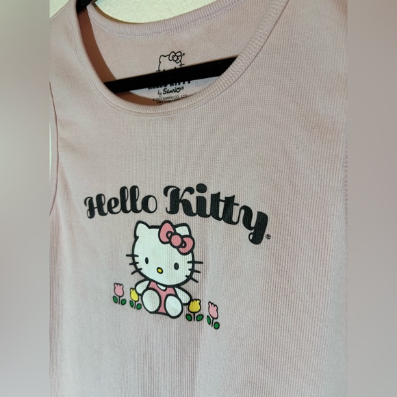 Hello Kitty Tank Top - Picture 2 of 5